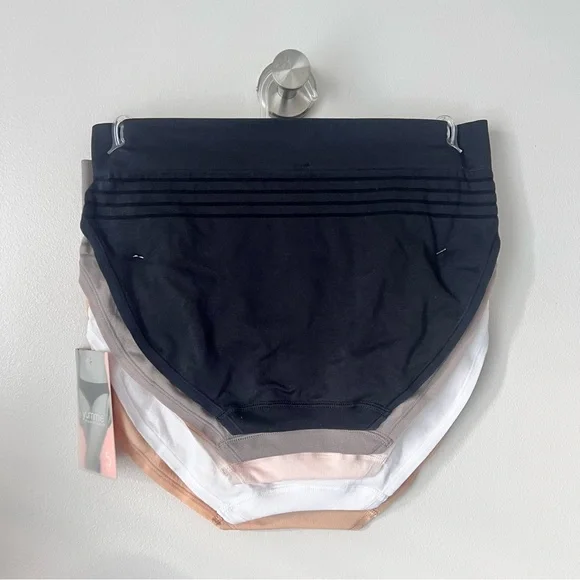 Yummie by Heather Thompson Set of 5 Seamless Bikini - Picture 3 of 7